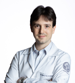 Foto de Dr. Tales Alberto Giannico Cordeiro